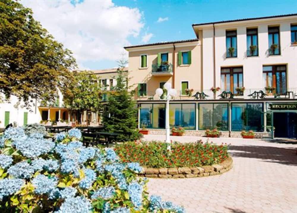 Park Hotel Jolanda San Zeno di Montagna Zewnętrze zdjęcie